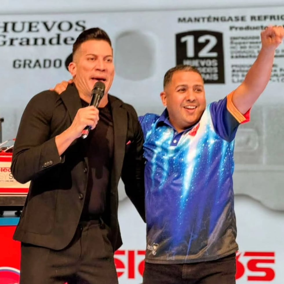 Alex DJ junto a Markito.