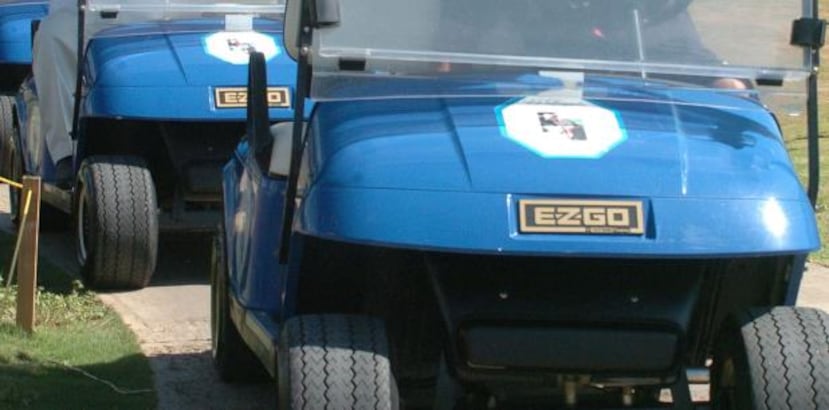 Los escaladores se apropiaron de dos carros de golf marca Club Car modelo Onward, uno negro y otro blanco los cuales están valorados en los $12,000. (archivo)