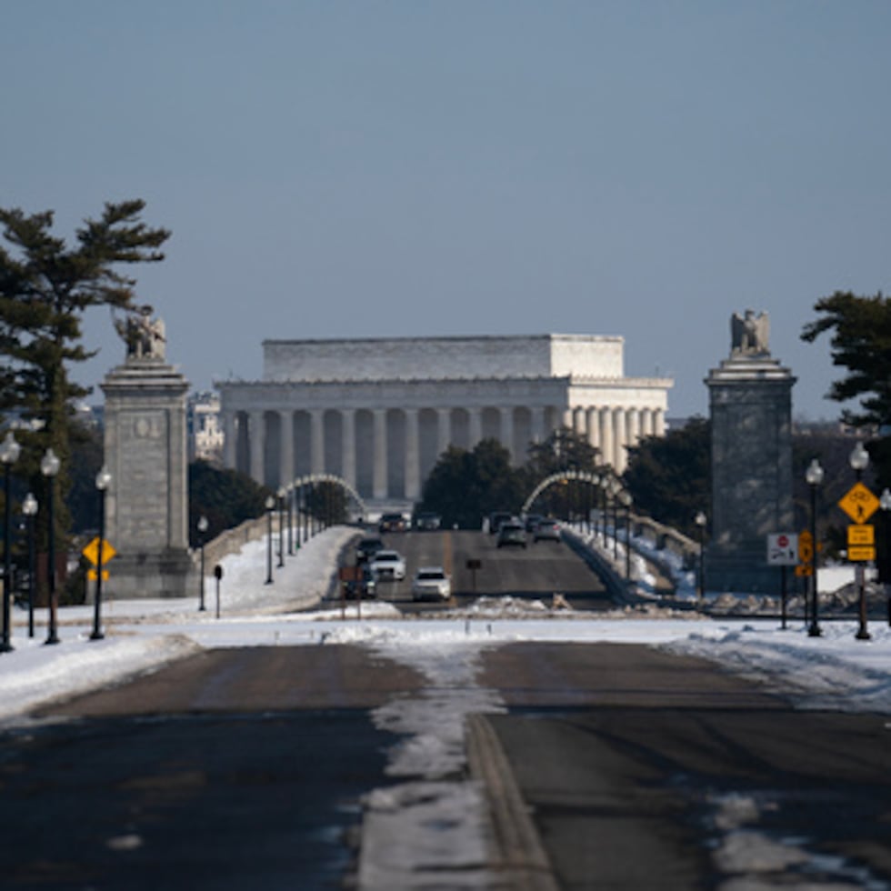 Imagen del Memorial Circle, el terreno propuesto cerca del Memorial Bridge donde podría construirse el Arco de la Independencia, en Washington D.C.
