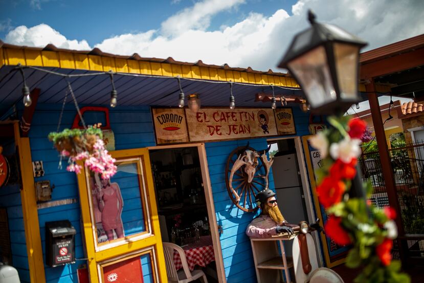 Villa Madera está elaborada con elementos culturales de Europa y América.
