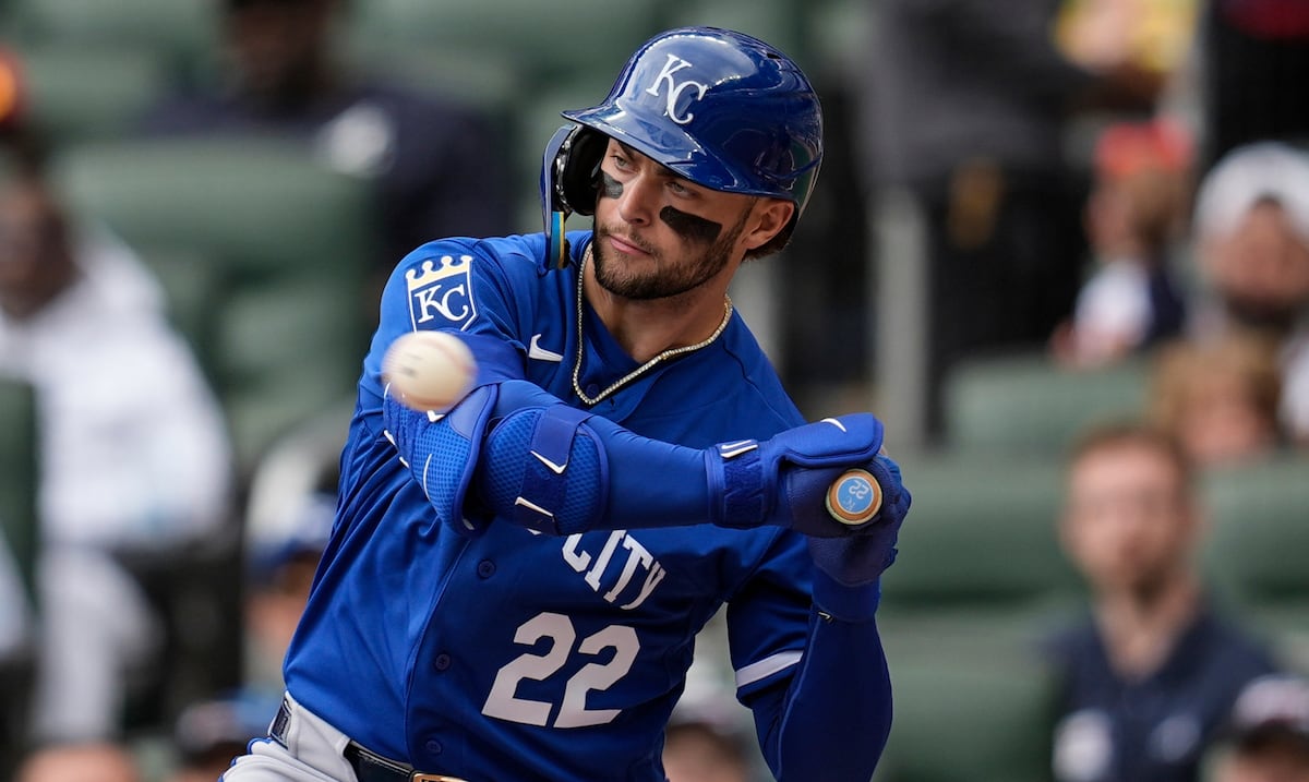 “Me quedé dormido”: Carter Jensen fuera de la alineación titular de los Royals por llegar tarde