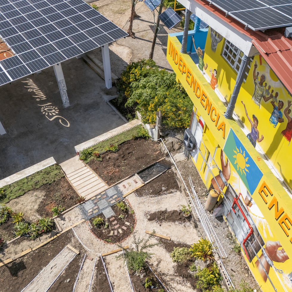El nuevo sistema de microrredes interconectadas en Casa Pueblo, Adjuntas, tuvo un proyecto piloto en enero.