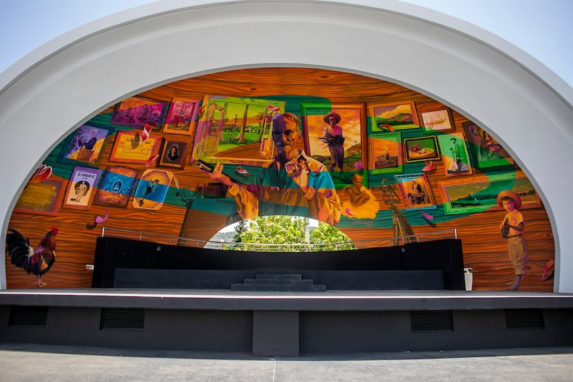 Concha acústica de Frade, localizada en la Plaza pública de Cayey.
