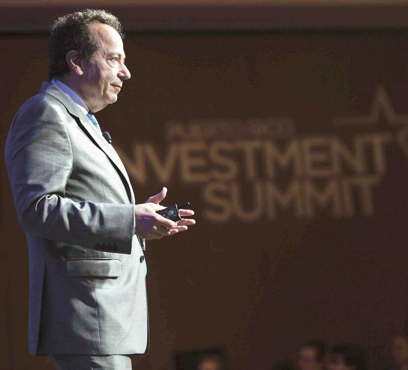 Paulson es dueño en la Isla de los hoteles St. Regis Bahía Beach Resort, Vanderbilt y La Concha. (Archivo / GFR Media)