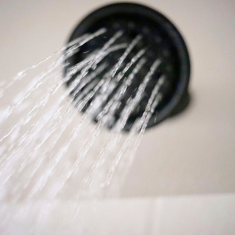 Ante esta situación, especialistas recomiendan un procedimiento sencillo con vinagre blanco y agua tibia.