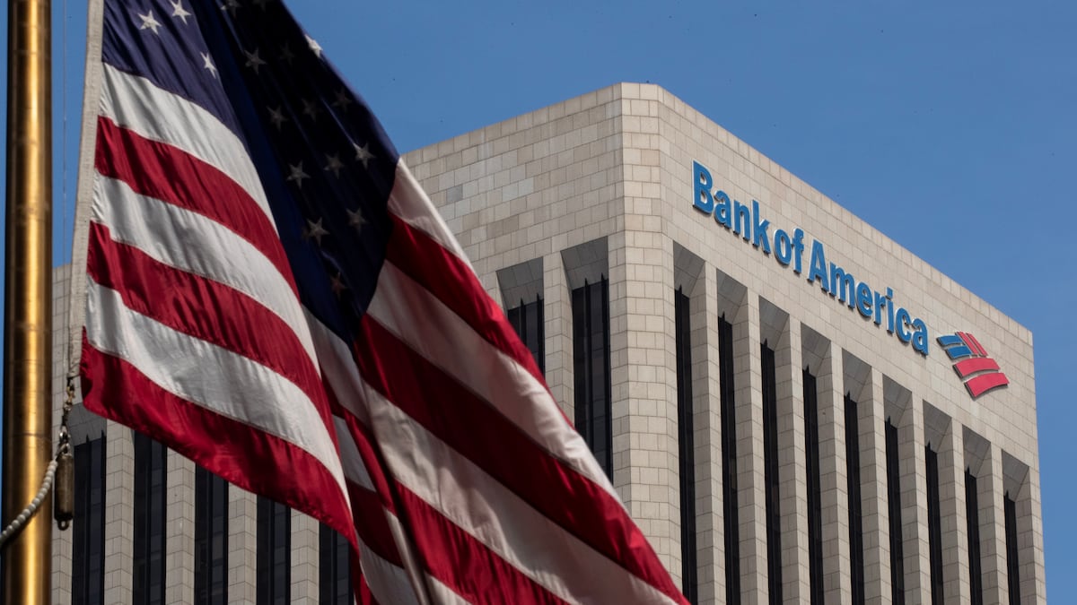 Multa de $1,200 millones a Bank of America por supuestas violaciones a las leyes contra el lavado de dinero
