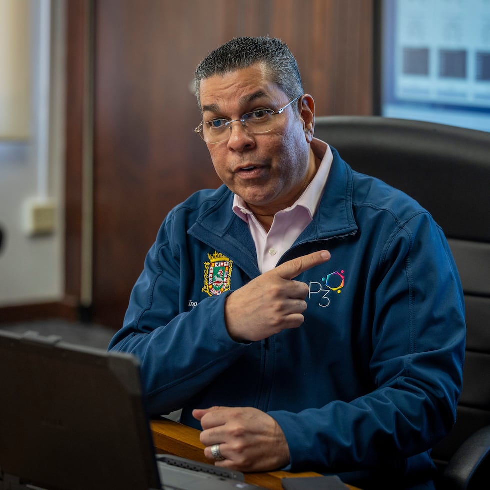 Outages at the Costa Sur and Aguirre power plants, as well as at the EcoEléctrica cogeneration plant, have caused repeated rolling blackouts for hundreds of thousands of customers. Pictured is Energy Minister Josué Colón.