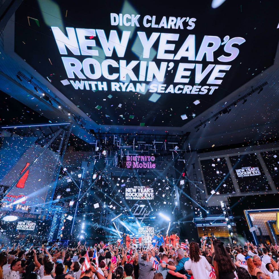 For the fifth consecutive year, the T-Mobile District was the centerpiece of a monumental celebration with "Dick Clark's New Year's Rockin' Eve" spectacular.