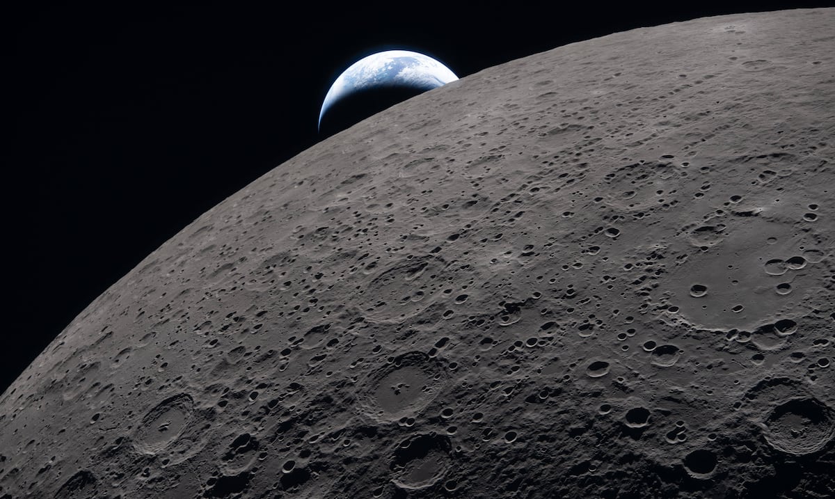 Artemis II repara su inodoro y revive el problema más terrenal del espacio