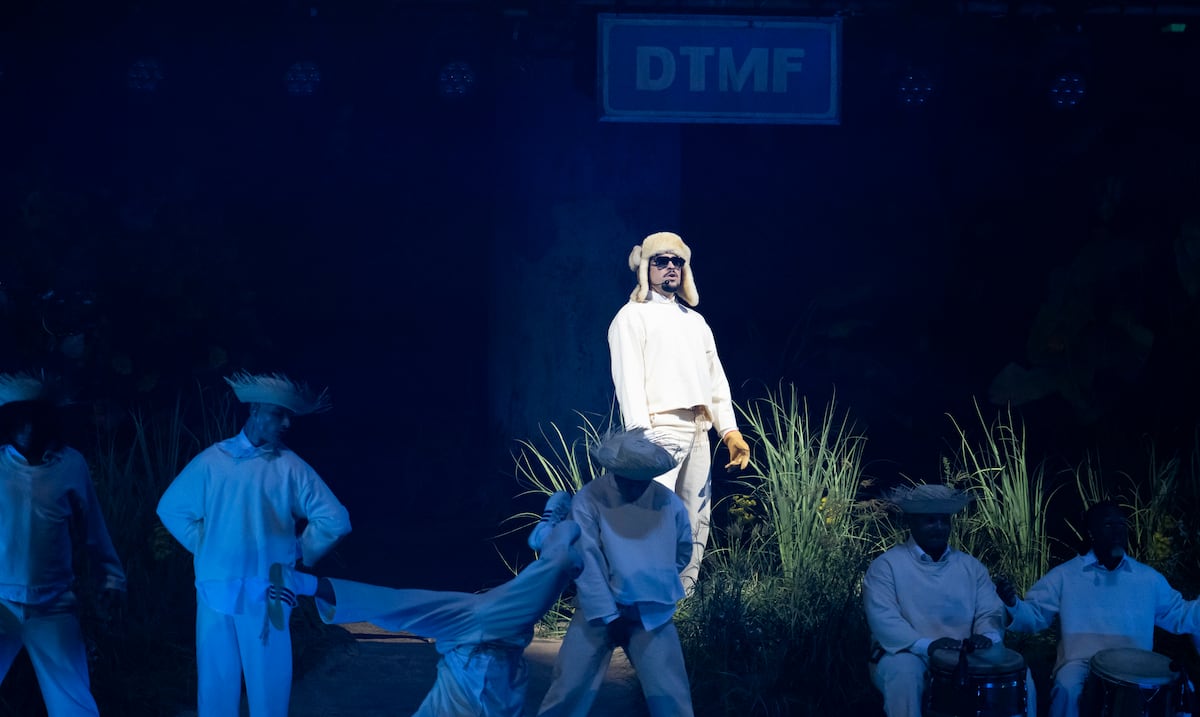 ¡Bad Bunny Rompe Récords en su Residencia! Un Espectáculo Inolvidable que Conmovió a Chile y al Mundo