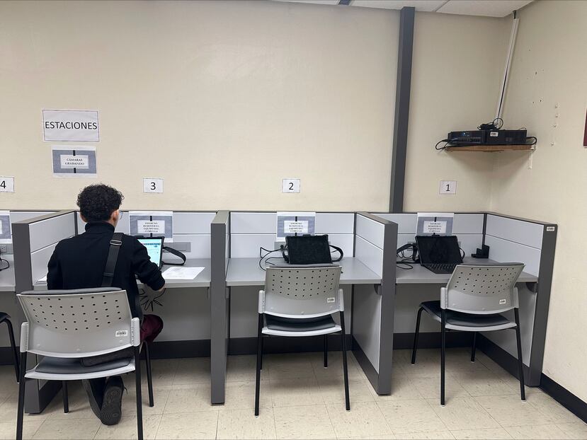 Tabletas adicionales ubicadas en la Sala de Investigaciones, en el primer nivel del Centro Judicial de Bayamón.