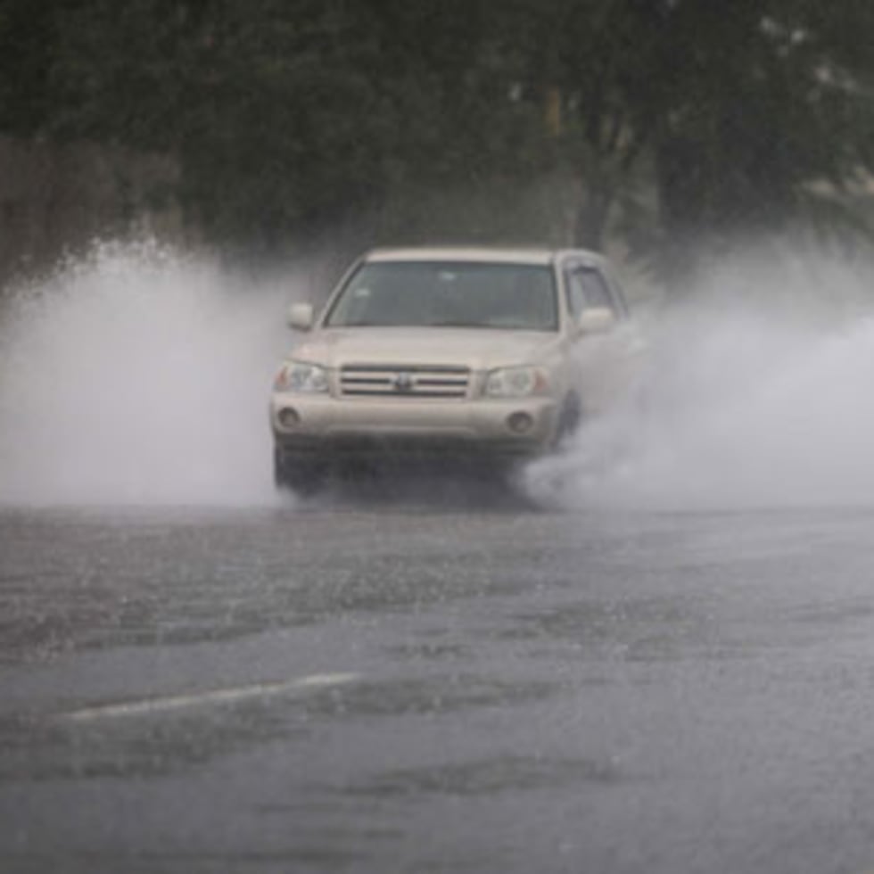 Esperan una a dos pulgadas de lluvia adicionales a las que ya han caído desde ayer.