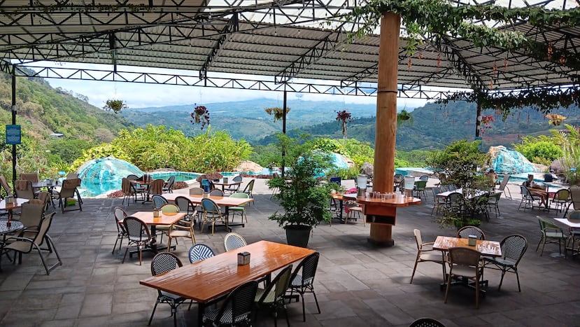 La Hacienda de Orosi, en Costa Rica, tiene siete piscinas de aguas termales.