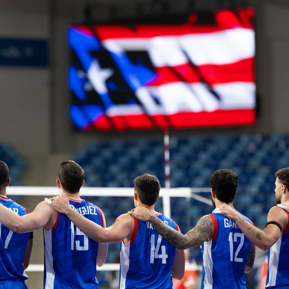 Los resultados recientes de los combinados masculino y femenino serán evaluados por la Federación tras un verano de altas y bajas.