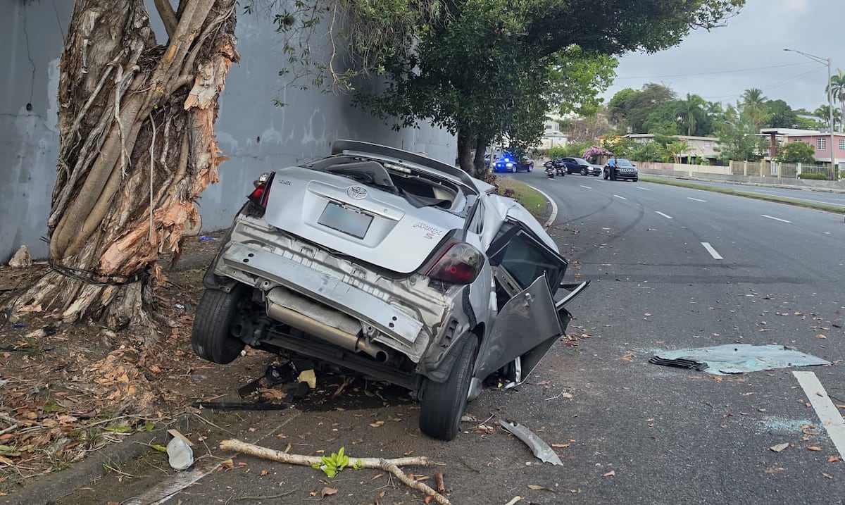 Conductor de 22 años fallece tras accidente de tránsito en San Juan