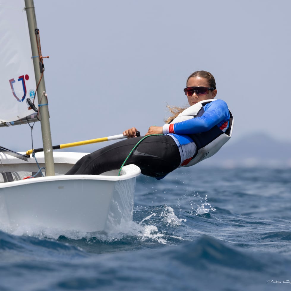 Inés Méndez-Larminaux escribió una página dorada en la historia del deporte boricua por su triunfo en el Optimist World Championship, que se llevó a cabo en Marruecos.