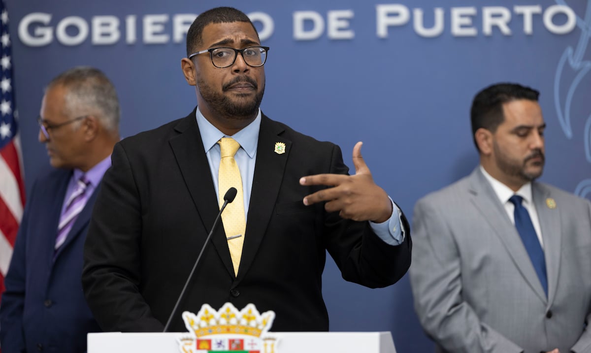 Secretario de Asuntos Públicos niega ignorar a representante "Cheíto" por crisis de agua
