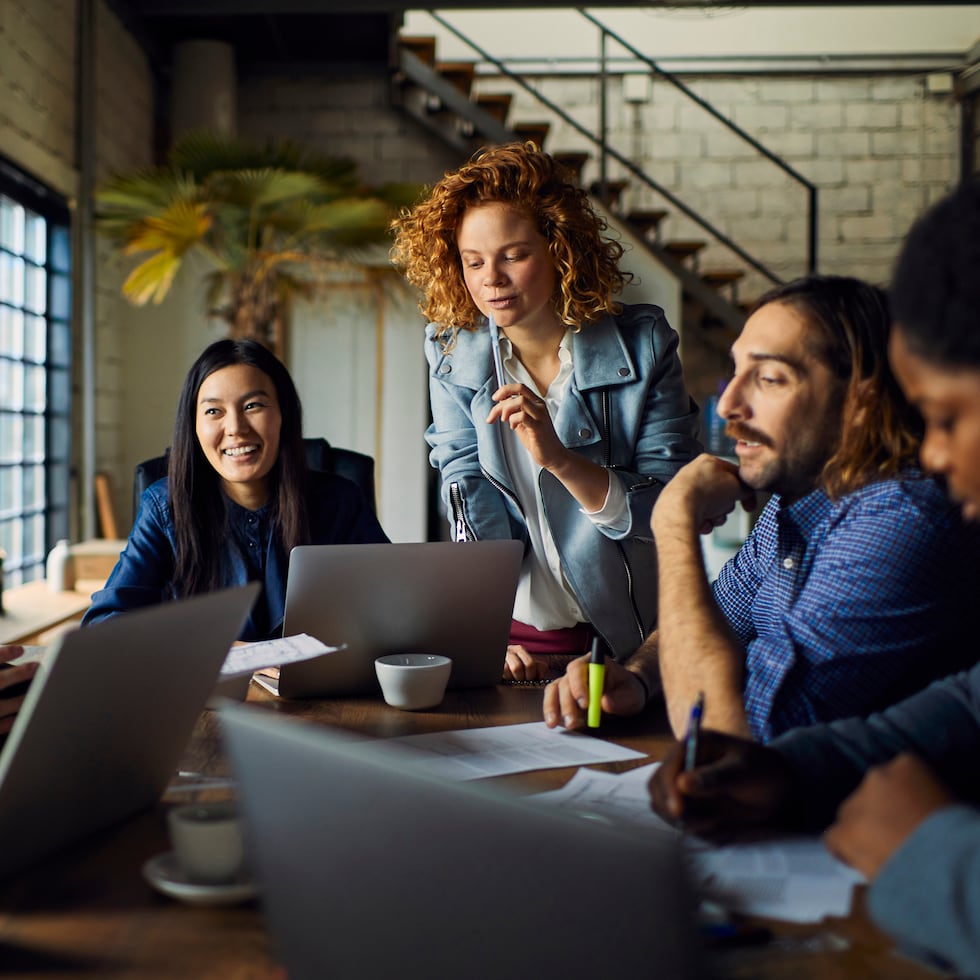 El mayor patrimonio que un empresario puede dejar no es solo una empresa en marcha, sino una mente preparada para conducirla.