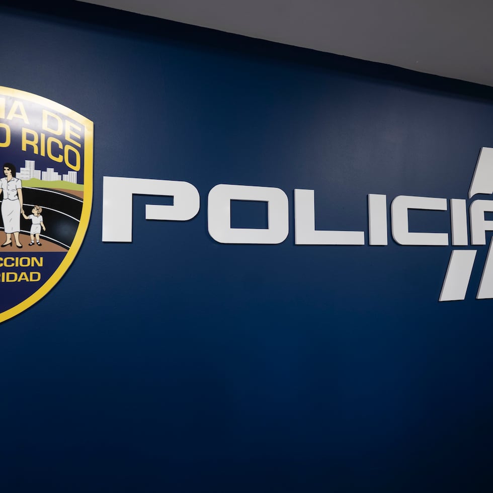 Cuando los oficiales llegaron al lugar, encontraron en el suelo lo que se presume que puede ser osamenta.