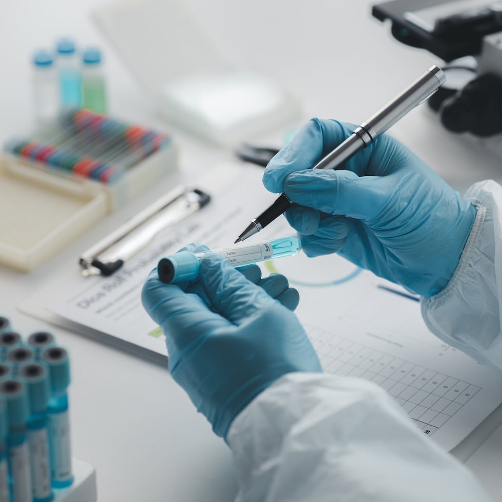 En la primera semana epidemiológica de 2026, se registraron 3,383 nuevos casos de influenza, lo que refleja un aumento respecto a la anterior y elevó a 39,052 el total en la temporada 2025-2026, que inició en julio.