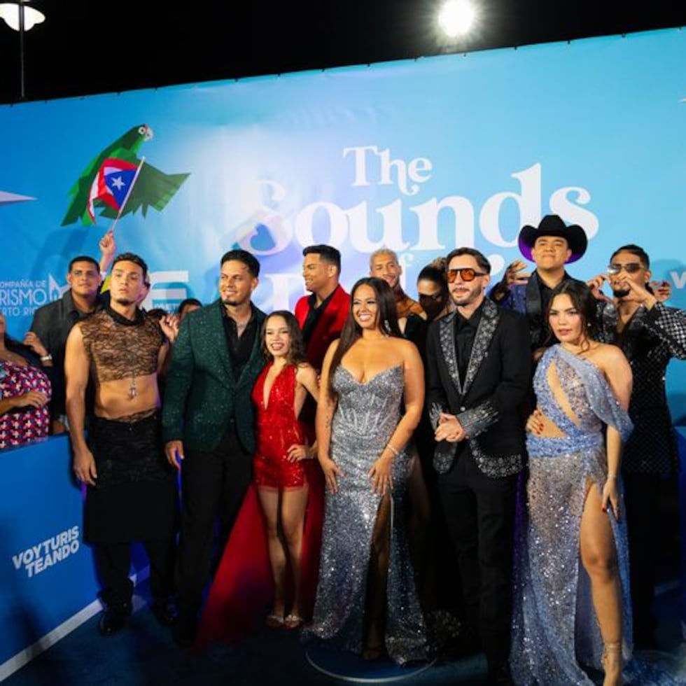 Participantes de Objetivo Fama regresan para celebrar la gran gala final de la competencia de canto que se transmite por Telemundo.
