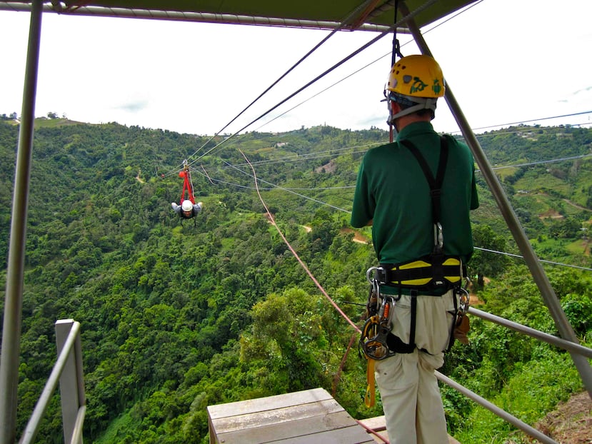Toro Verde Adventure Park es el lugar perfecto para los que buscan aventura. (Archivo GFR Media)
