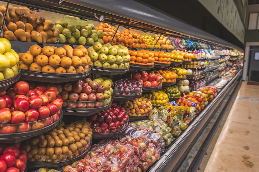 Innovación: El nuevo Selectos de Vega Alta cuenta con 13 puntos de pagos, 10 pasillos, cisterna de 10,000 galones, generador eléctrico y 300 estacionamientos.