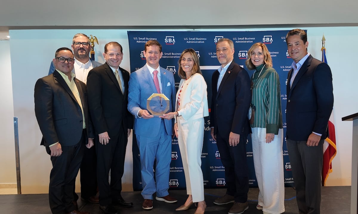 Oriental Bank recibe doble reconocimiento de la SBA