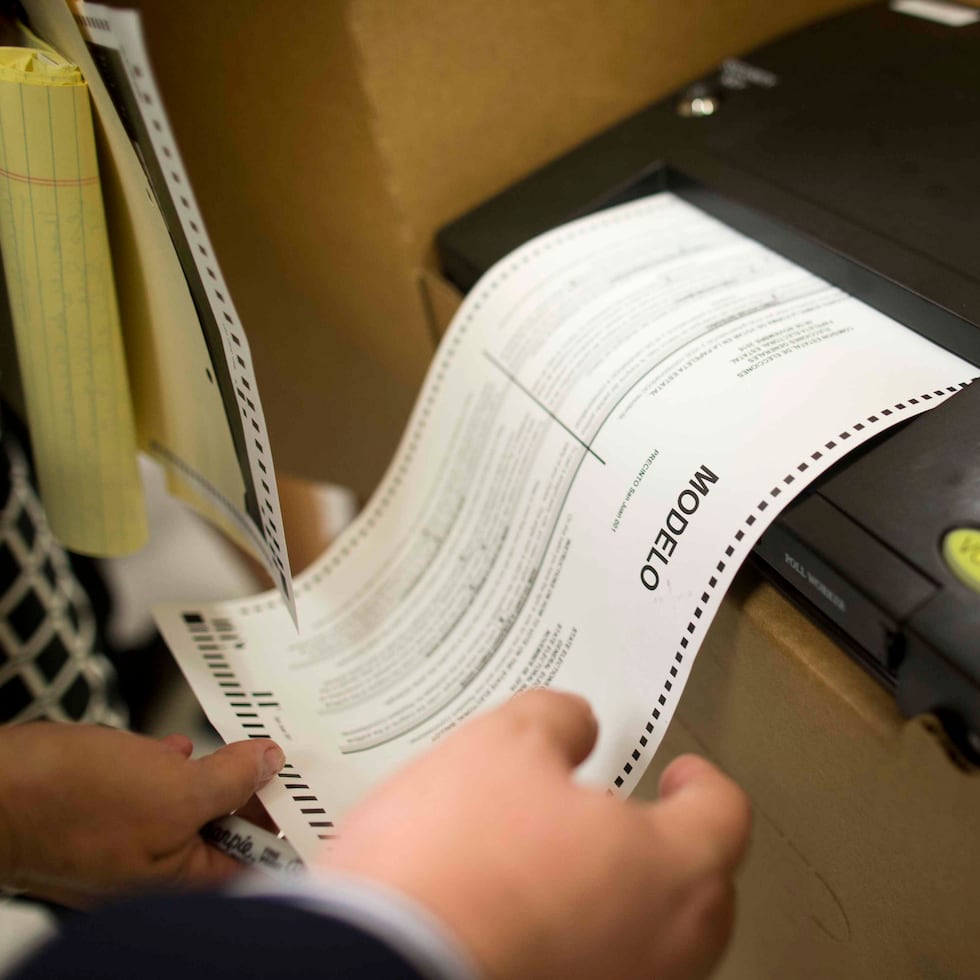 Las máquinas de escrutinio electrónico que hoy tiene la CEE fueron adquiridas en el 2015.