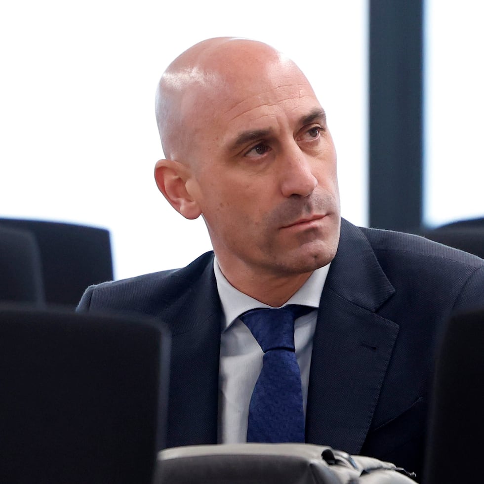 El expresidente de la federación española de fútbol, Luis Rubiales, en el tribunal en Madrid, el 3 de febrero de 2025.