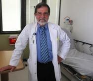 17 DE JULIO DE 2013 . SAN JUAN PUERTO RICO . ENTREVISTA AL DOCTOR FERNANDO CABANILLAS , DIRECTOR DEL CENTRO DE CANCER DEL HOSPITAL AUXILIO MUTUO. JOSE.MADERA@GFRMEDIA.COM