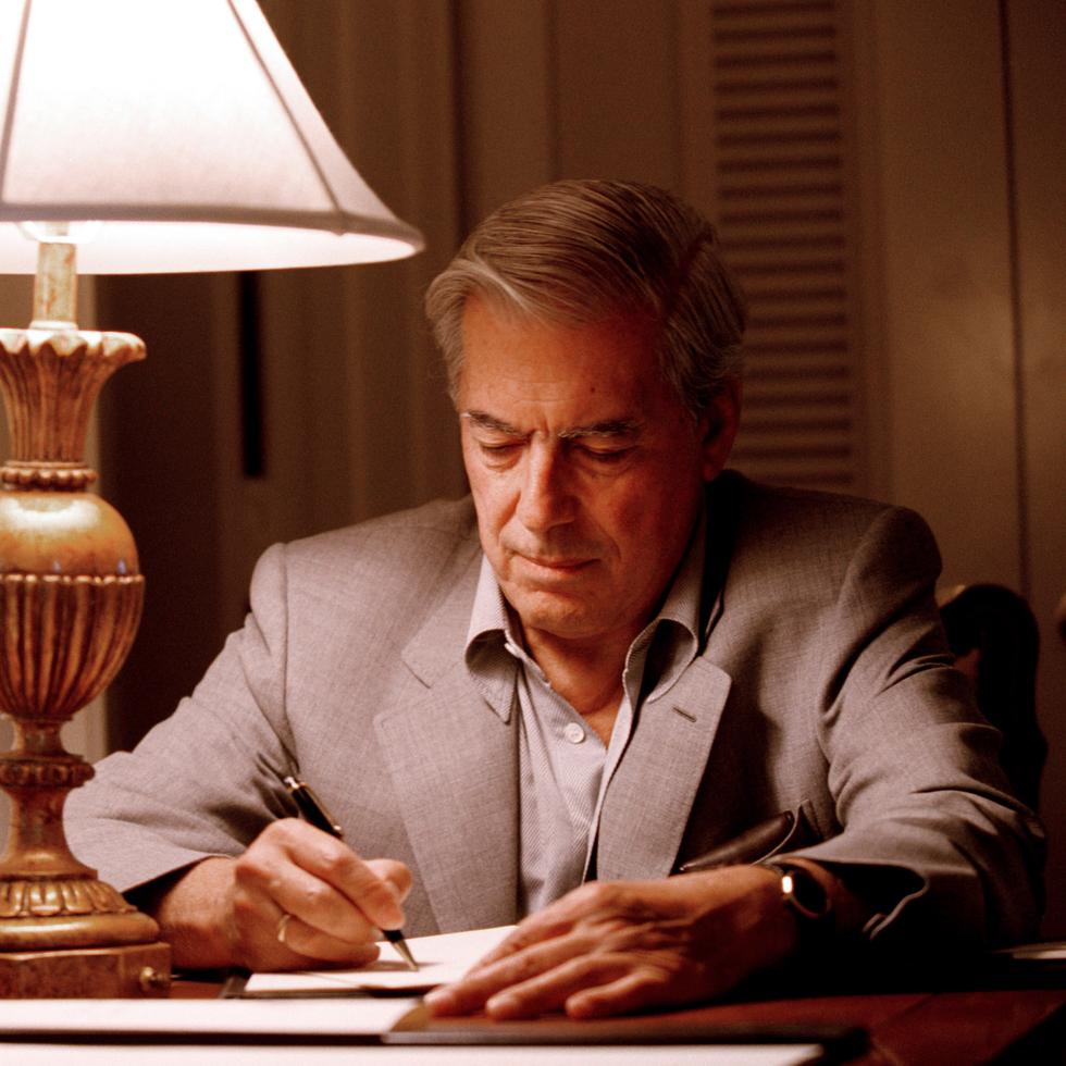 Vargas Llosa en el Hotel Ritz Carlton.