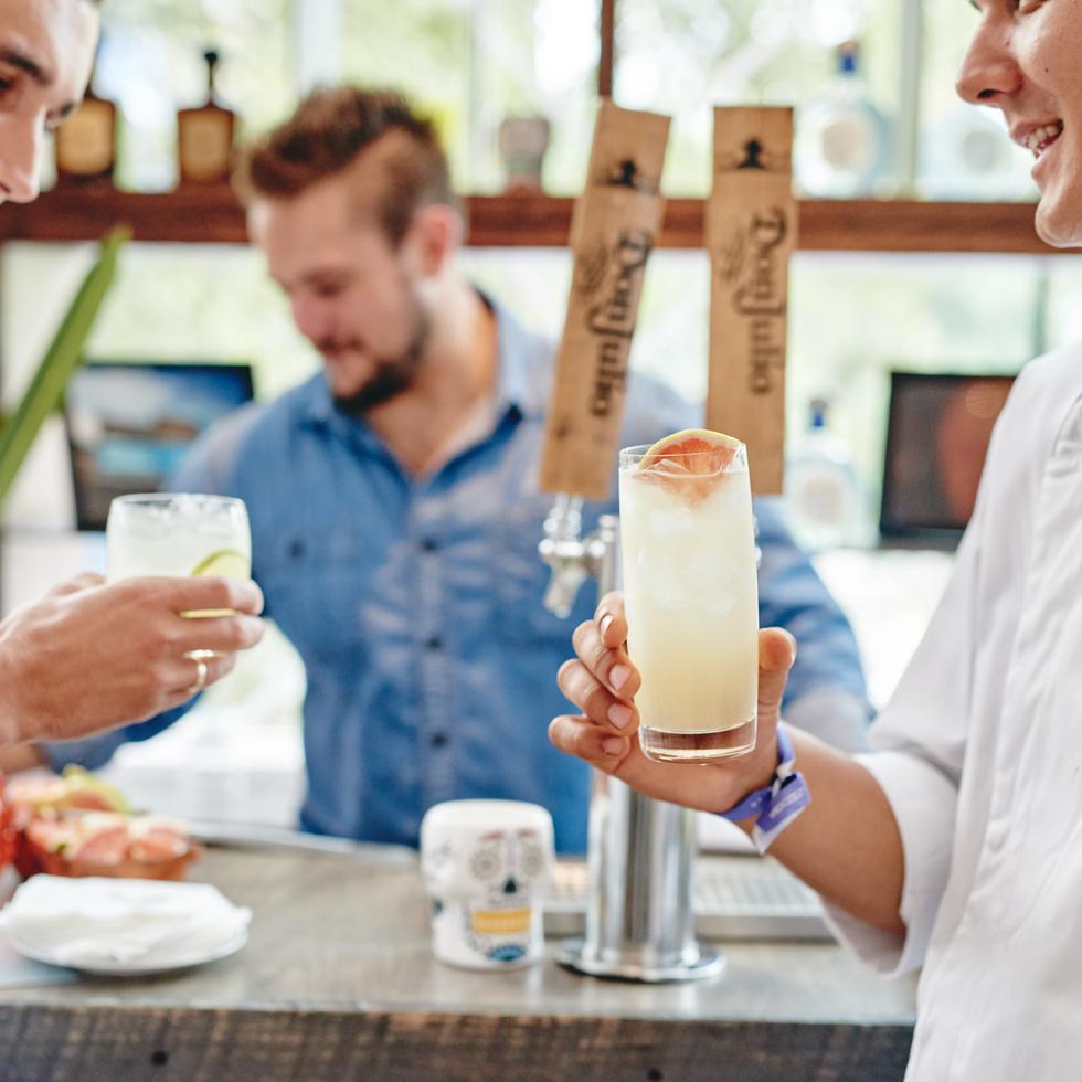 World Class Competition, que reunirá a 300 bartenders de la región de Centroamérica y el Caribe, llega enfocado en la filosofía “root to glass”, en la que se destacan espacios locales y productos de alta calidad.