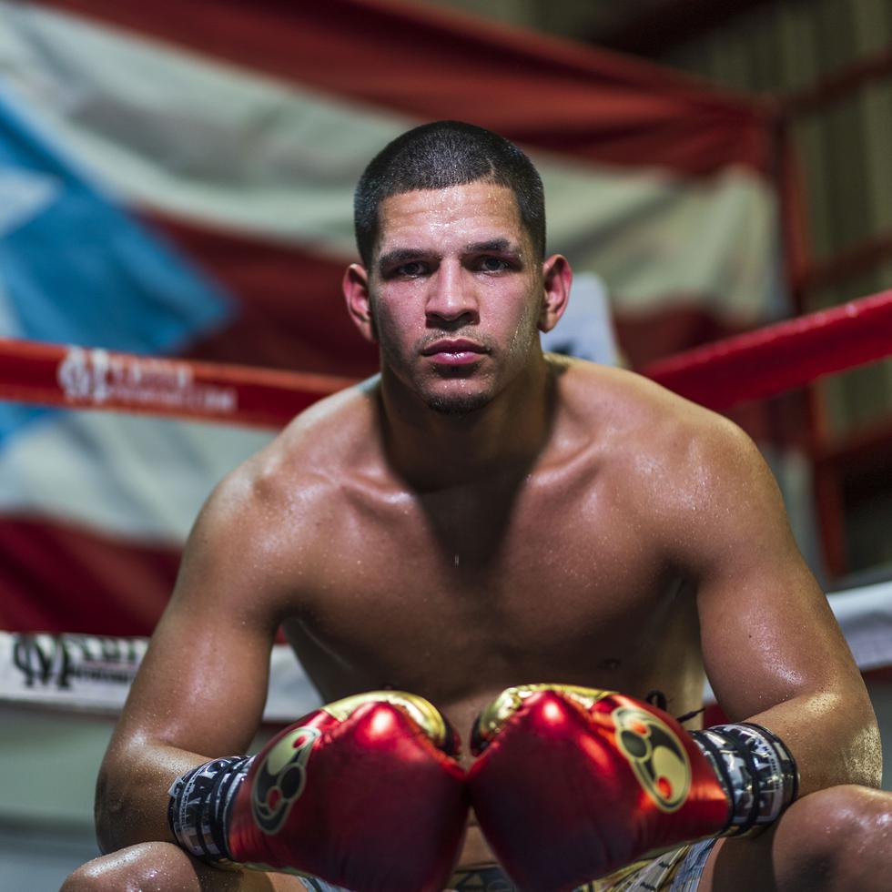 Edgar Berlanga tuvo una sesión de entrenamiento en el gimnasio Miguel Cotto Carrasquillo en Caguas de cara a su combate el 11 de junio.
