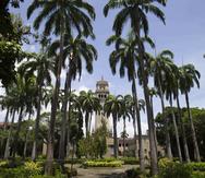 La emblemática torre de la Universidad de Puerto Rico.