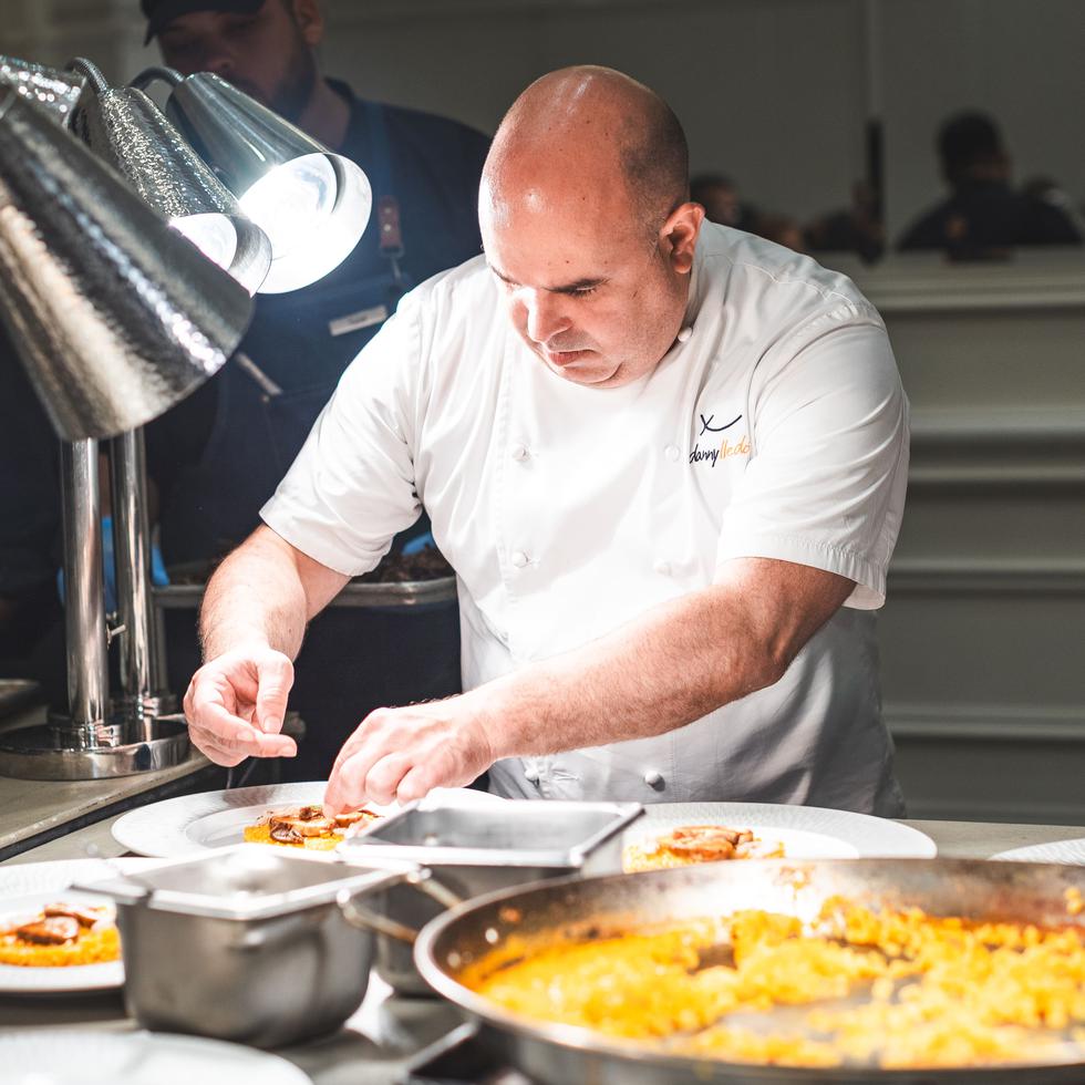 El galardonado chef Danny Lledó, que tiene un restaurante en Washington DC con una estrella Michelin, estará en el St. Regis Bahía Beach Resort el 9 y 10 de febrero ofreciendo una cena especial.