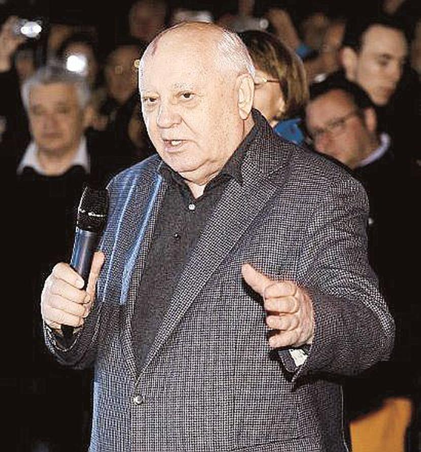 El 19 de agosto de 1991, ocho líderes comunistas tomaron el poder del presidente soviético Mikhail Gorbachev al declararlo enfermo. (Archivo)