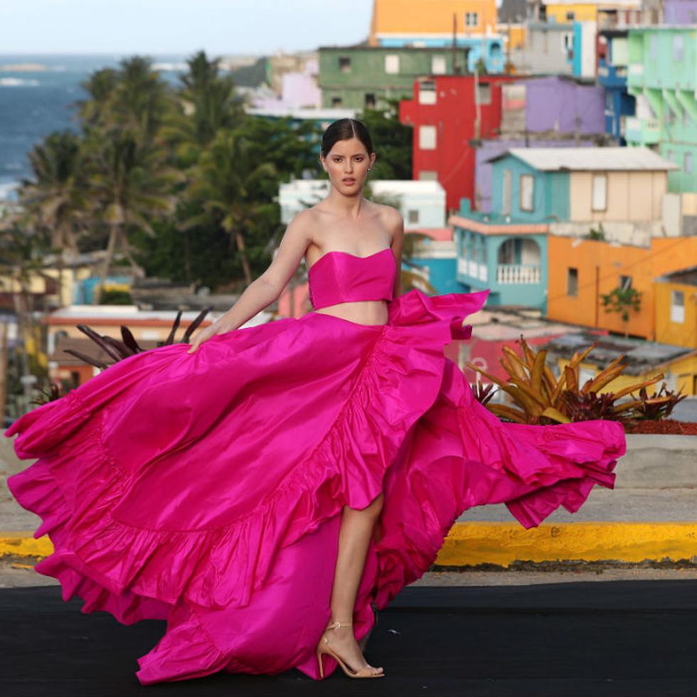 Stella Nolasco se apodera de La Perla con su desfile de moda