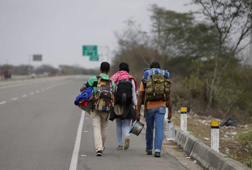 Los países del vecindario latinoamericano, desacostumbrados a ser receptores de un flujo migratorio de esta envergadura, han tenido que hacer sus ajustes para recibir a los venezolanos. (AP)