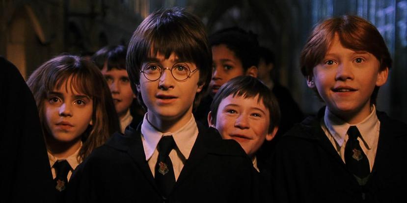 Regresa a la pantalla del cine, para celebrar su vigésimo aniversario, la primera entrega de “Harry Potter”.