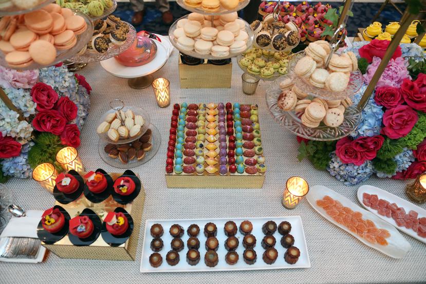 Variedad de dulces y pastelería confeccionada en el Hotel Condado Vanderbilt.