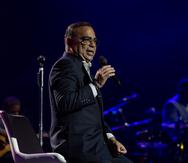 El cantante Gilberto Santa Rosa presentó el concierto “Auténtico” en el Coliseo de Puerto Rico José Miguel Agrelot.