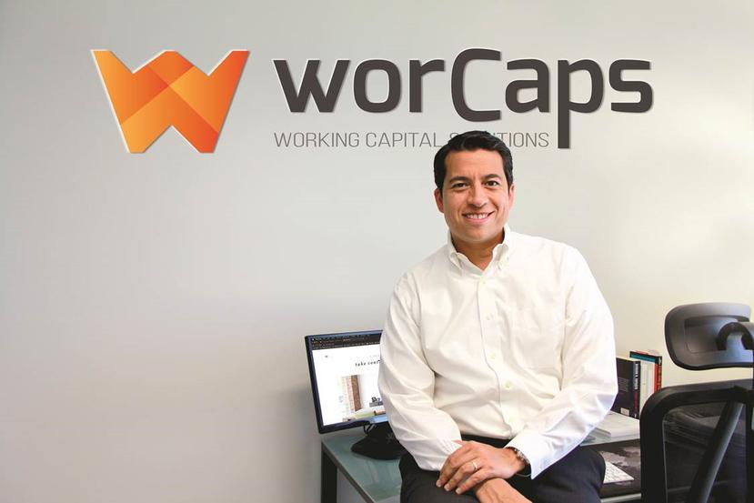 Freddy Castejón, director general de la empresa  Worcaps, una firma que convierte en flujo de efectivo las cuentas por cobrar de los negocios.