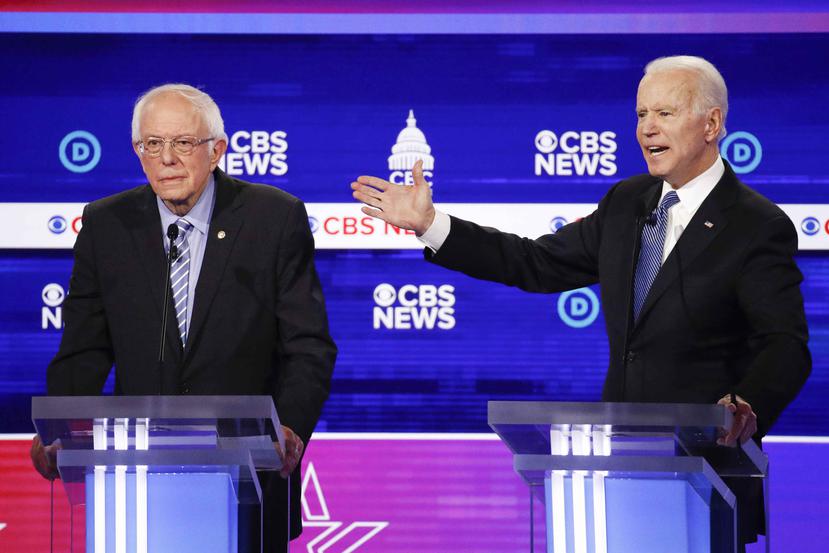 Sanders y Biden durante un debate presidencial. (AP/Patrick Semansky)