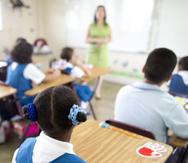En años anteriores, el Departamento de Educación típicamente inicia el reclutamiento de maestros a finales de julio.