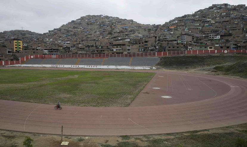 Perú está organizando el mayor evento deportivo de su historia tras sufrir las peores inundaciones de que se tenga memoria. (AP)