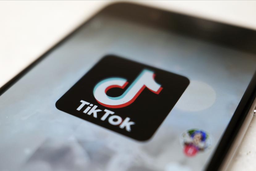 La aplicación de TikTok en un teléfono celular.