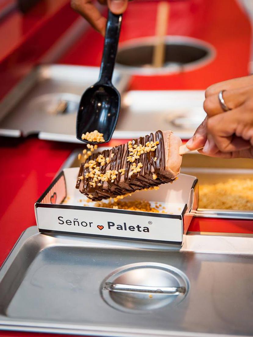 Señor Paleta se especializa en la creación de paletas artesanales de gelato y sorbet, con una variedad de sabores a base de frutas naturales y nueces. (Facebook)