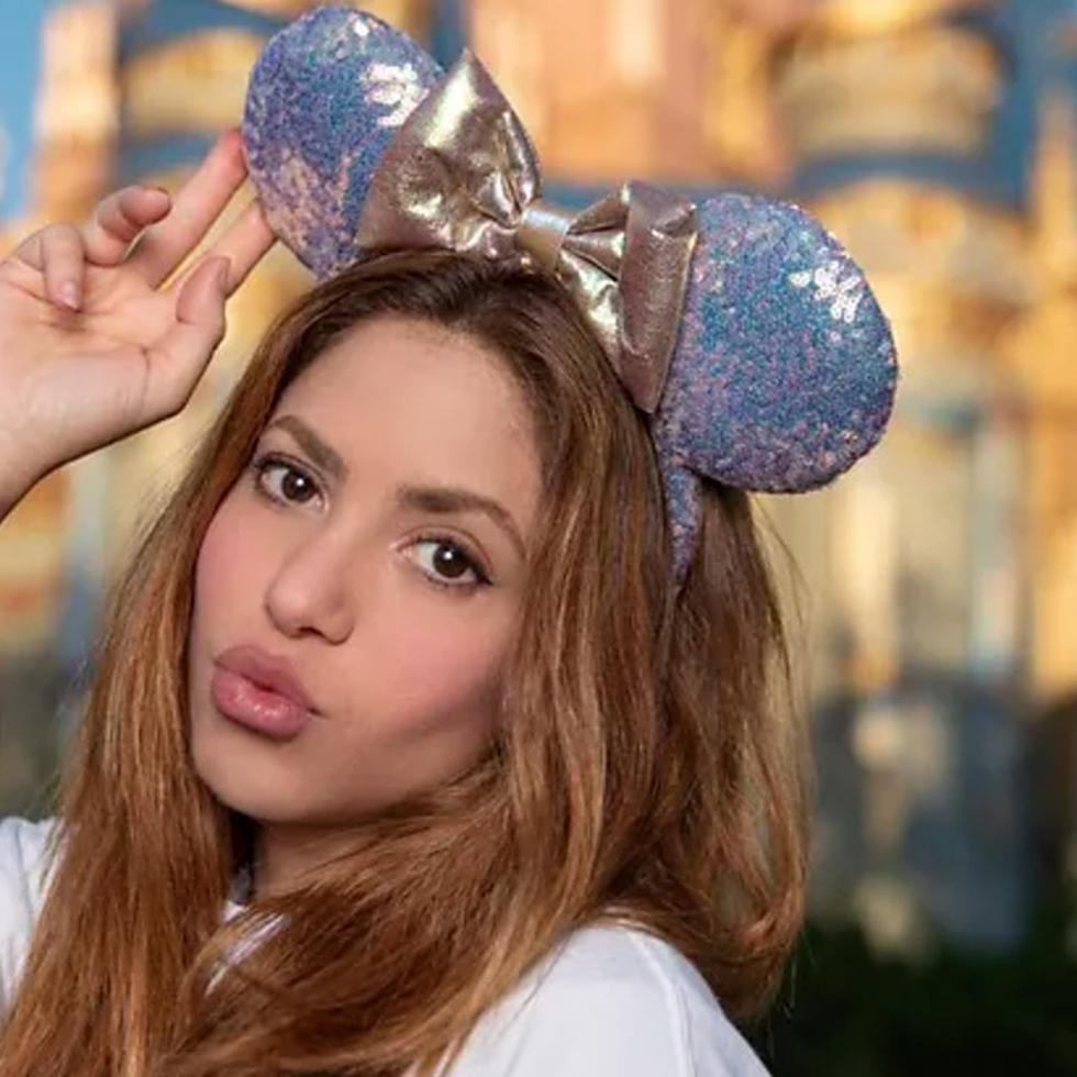 Shakira lleva a sus hijos a Walt Disney World