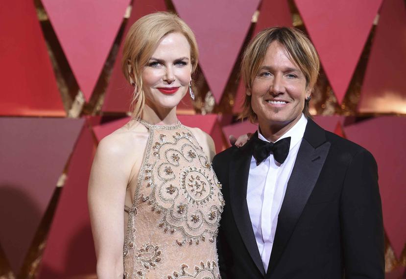 Nicole Kidman acudió con Keith Urban a la ceremonia de premiación. (AP)